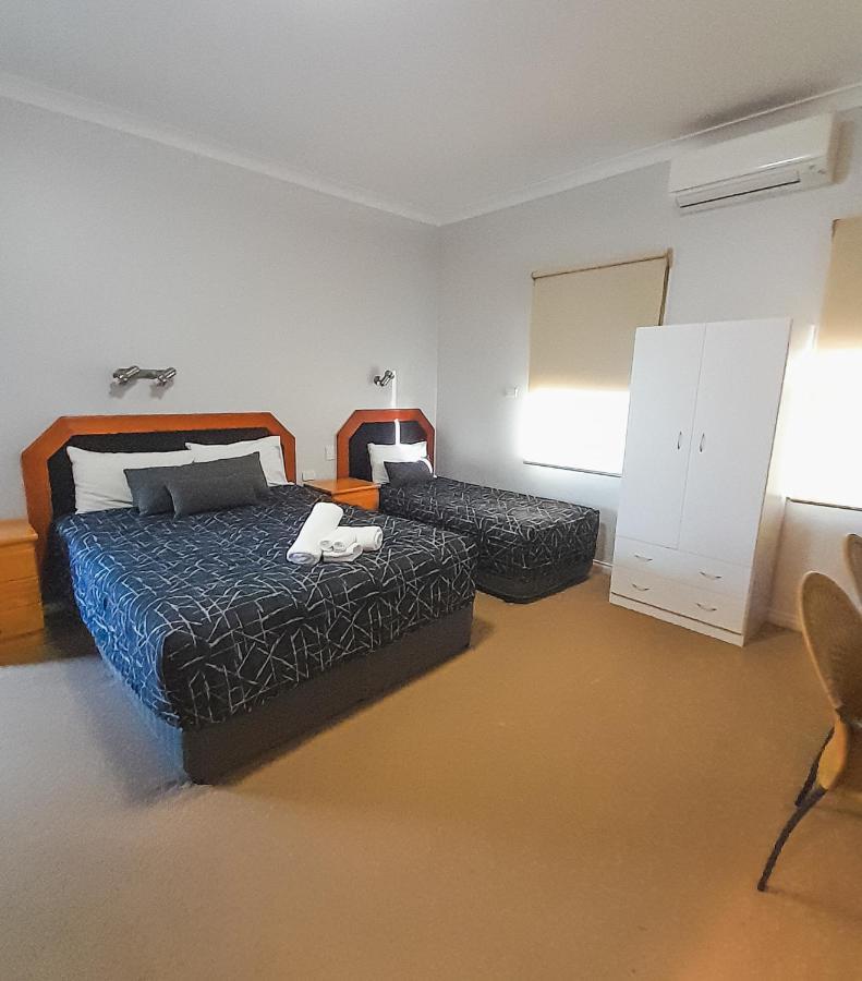 Golfers Inn Tenterfield Exterior foto