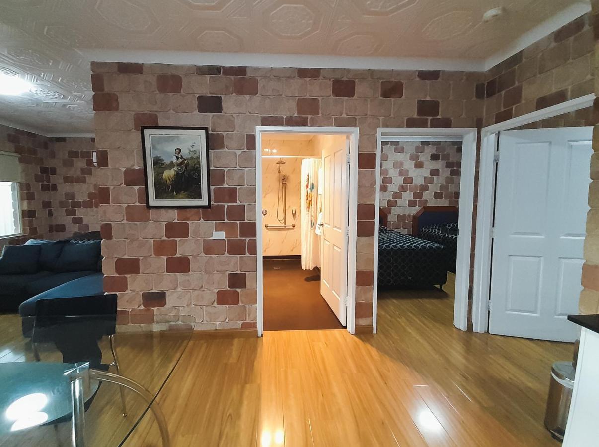 Golfers Inn Tenterfield Exterior foto
